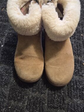 UGG Kids Chestnut Suede Shearling Booties